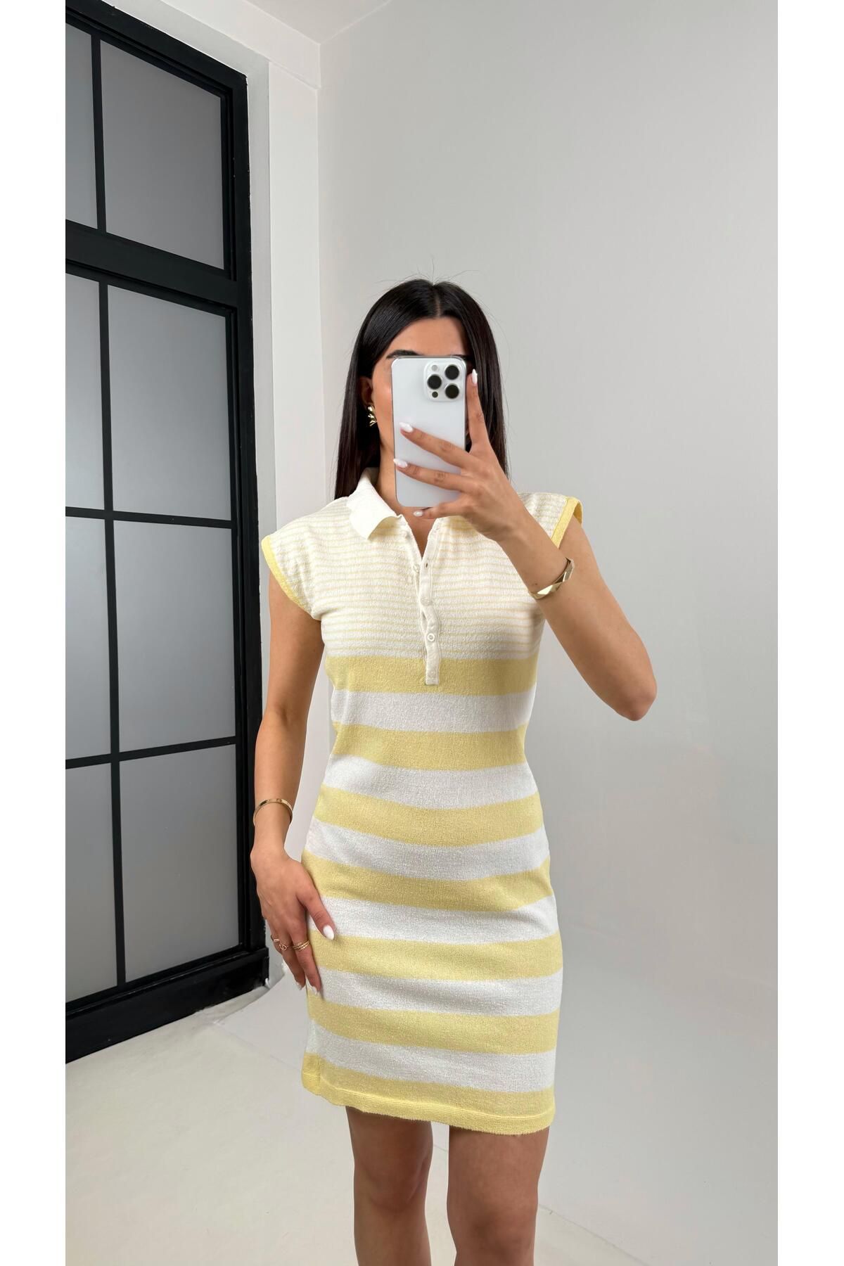 Gaus Beyaz Sarı Şerit Detaylı Polo Yaka İnce Triko Elbise Gaus00404