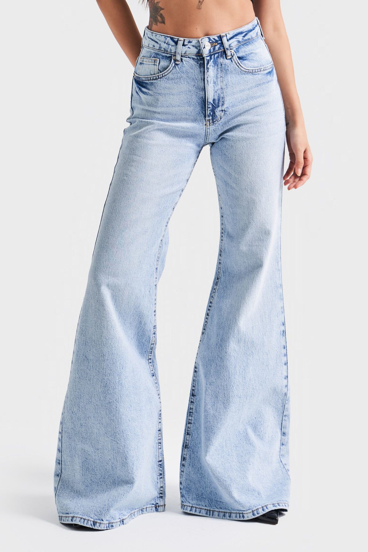 its basic Kadın Kot Rengi 4s5-3 Flare Fit Bol Paça %100 Koton İç Boy 83cm Denim Jean