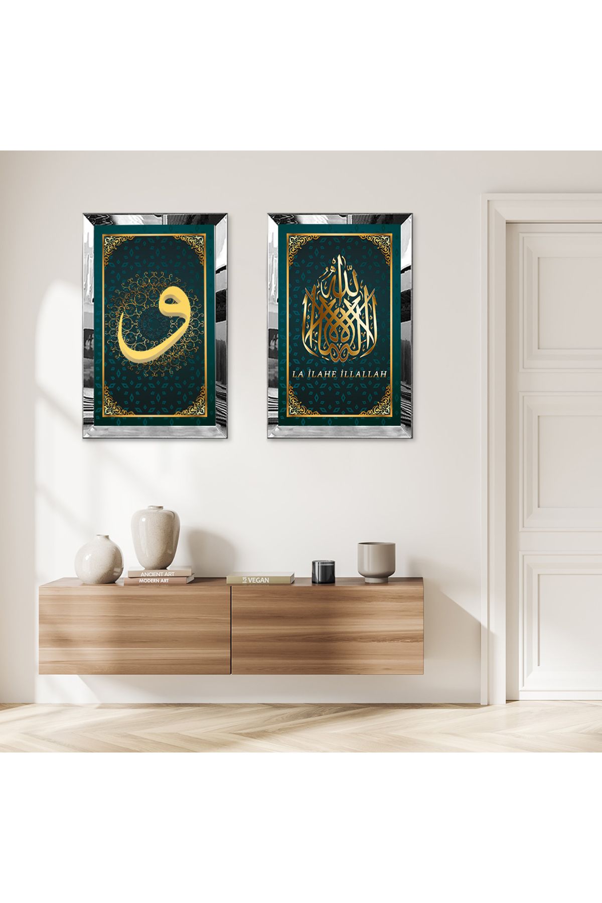 Zevahir Mobilya Dekorasyon GÜMÜŞ AYNALI PLEKSİ ÇERÇEVELİ VAV HARFİ VE LA İLAHE İLLALLAH YAZILI İKİLİ MDF TABLO SETİ