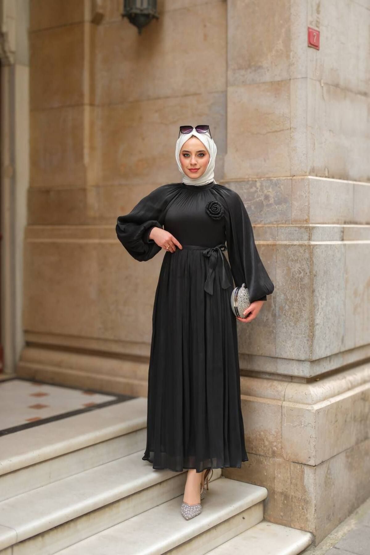 Butik rose elbise