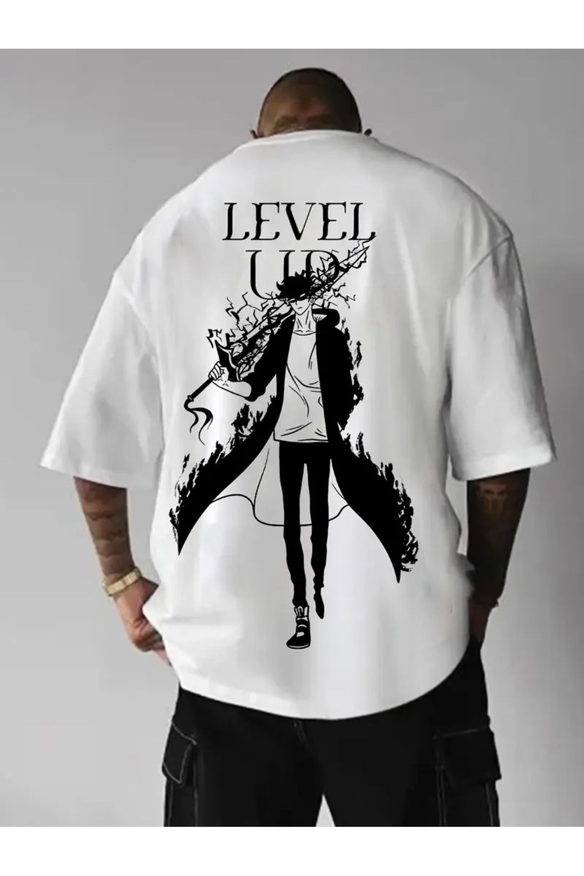 LAND MODA LEVEL UP Erkek Çift Taraflı Grafik Baskılı Tişört - Beyaz Kısa Kollu "LEVEL UP" ve Anime Temalı