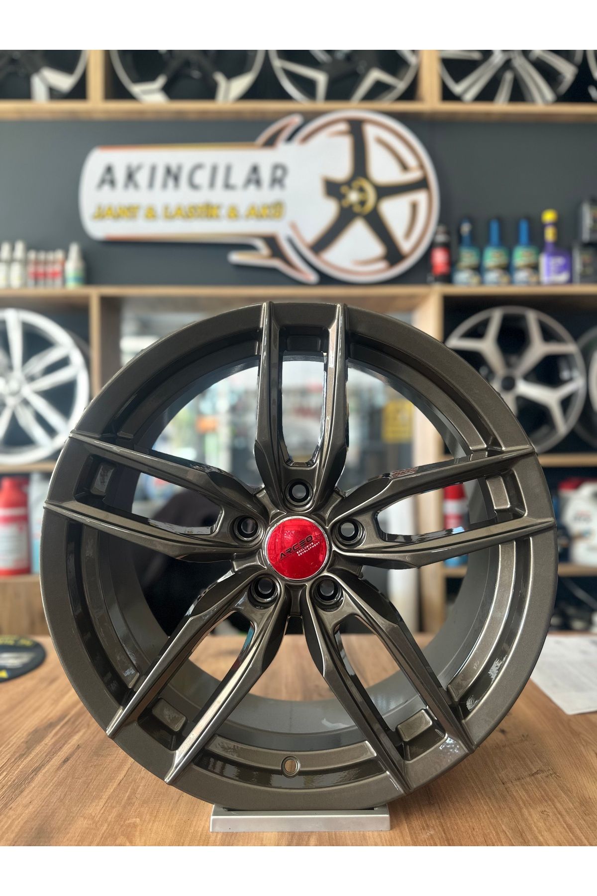 arceo 8.0x18” 5x114 et34 73.1 GBZ