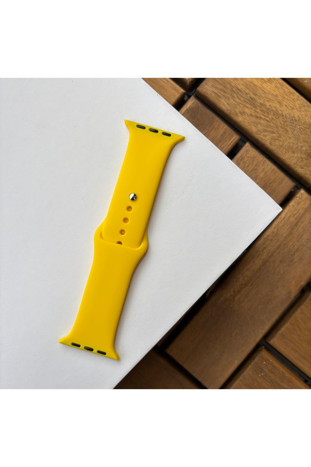 sayecase Apple Watch 6/7/SE/8/9 Serisi Uyumlu 42-44-45-49 MM Classic Silikon Kordon