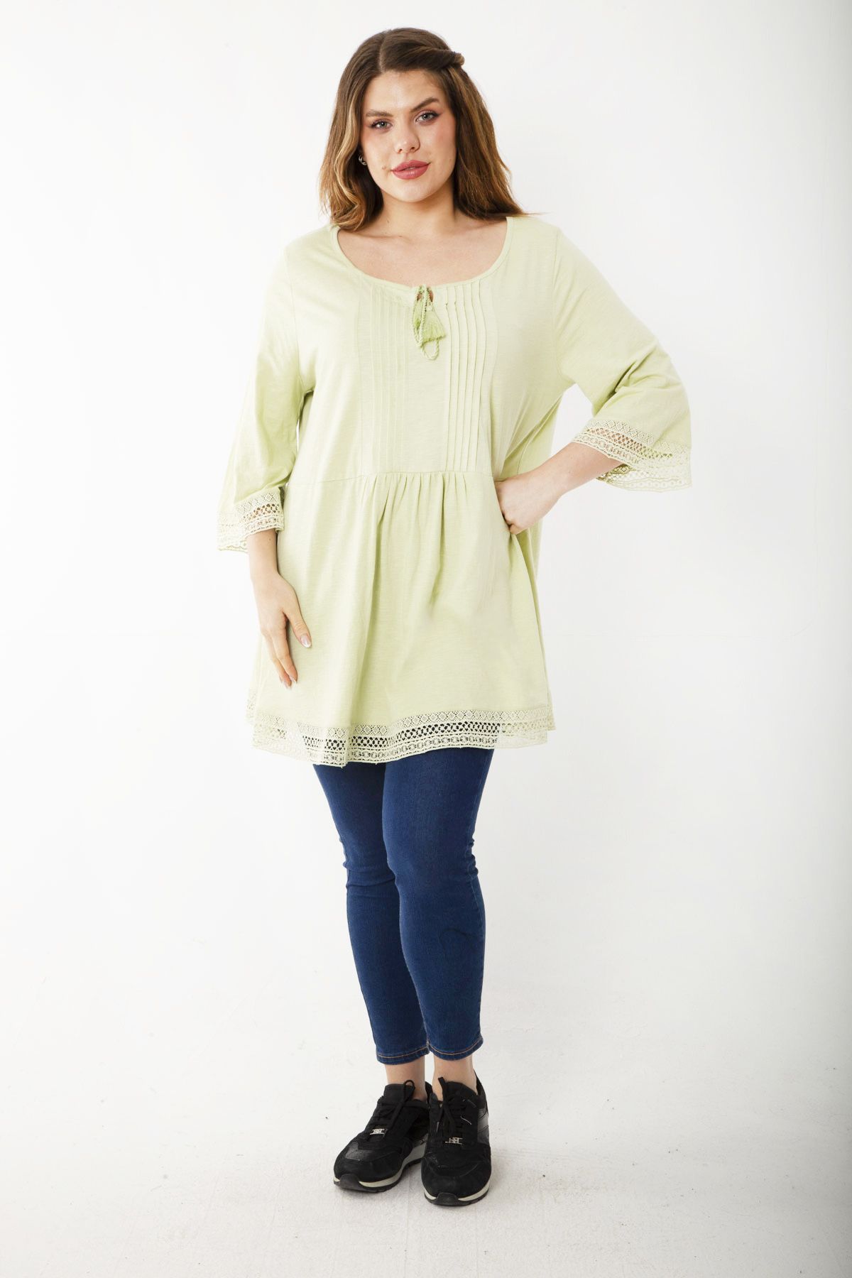 Şans-Women's Large Size Green Ribbed Stitched Tunic with Lace Detail at Cuffs and Hem 65N36876 7