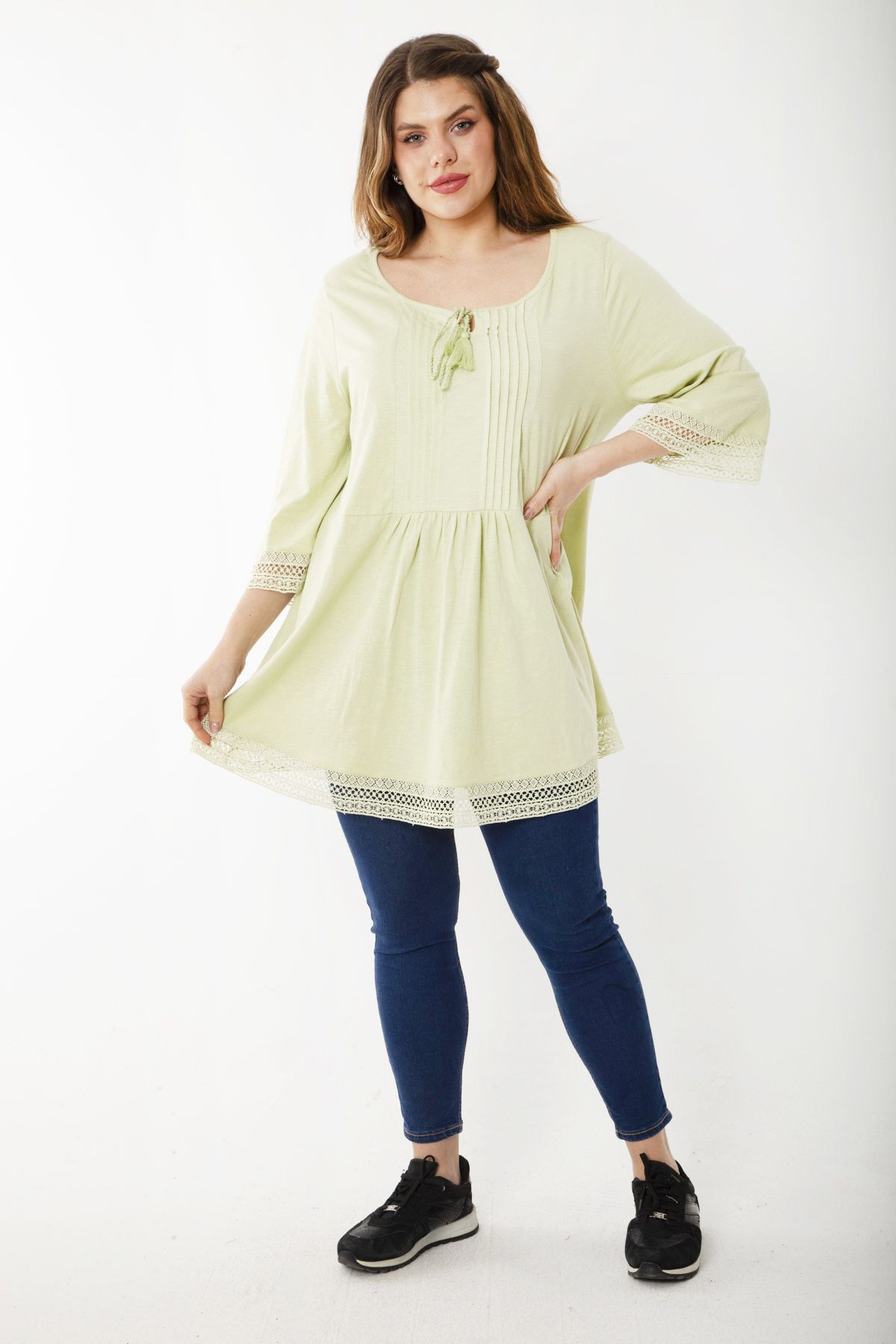 Şans-Women's Large Size Green Ribbed Stitched Tunic with Lace Detail at Cuffs and Hem 65N36876 8