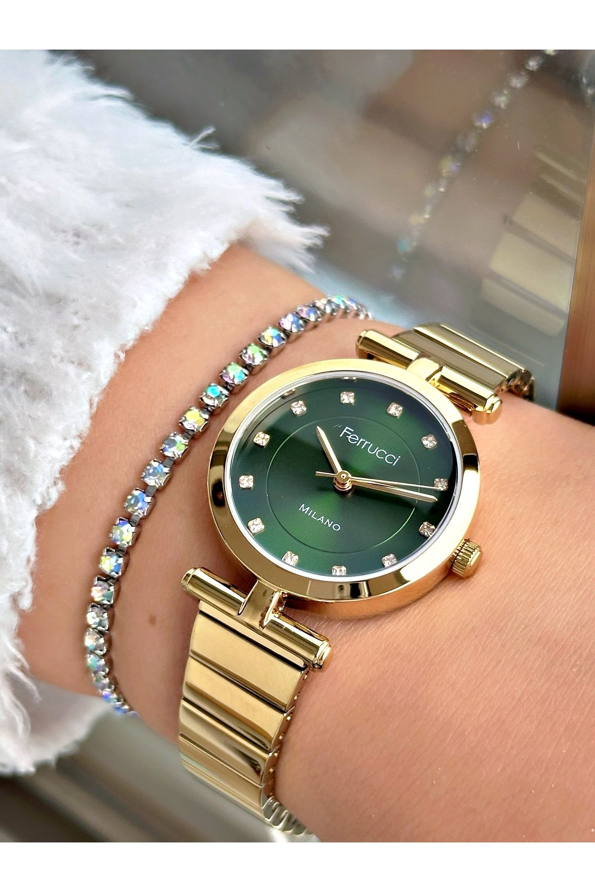 Ferrucci FERRUCCİ YEŞİL KADRANLI GOLD METAL KADIN KOL SAAT
