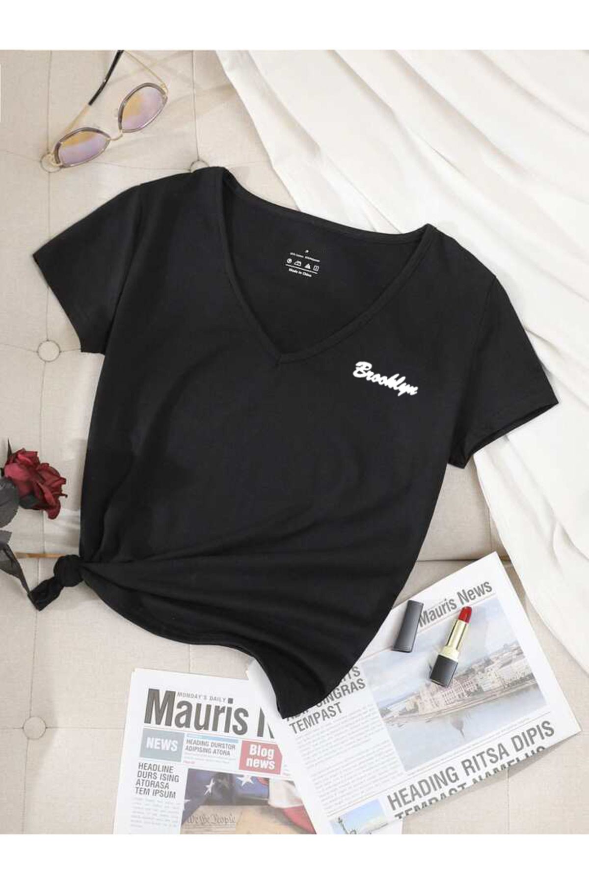FAVORİST BROOKLYN Baskılı Yazlık V Yaka Tshirt Regular Kalıp