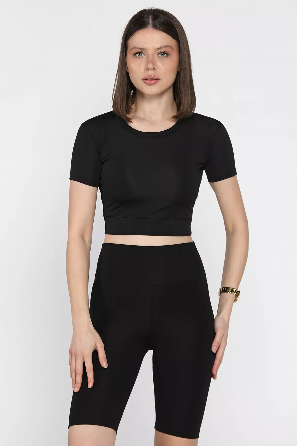 GÜLSELİ Siyah Kadın Bisiklet Yaka Likralı Crop Top Bluz