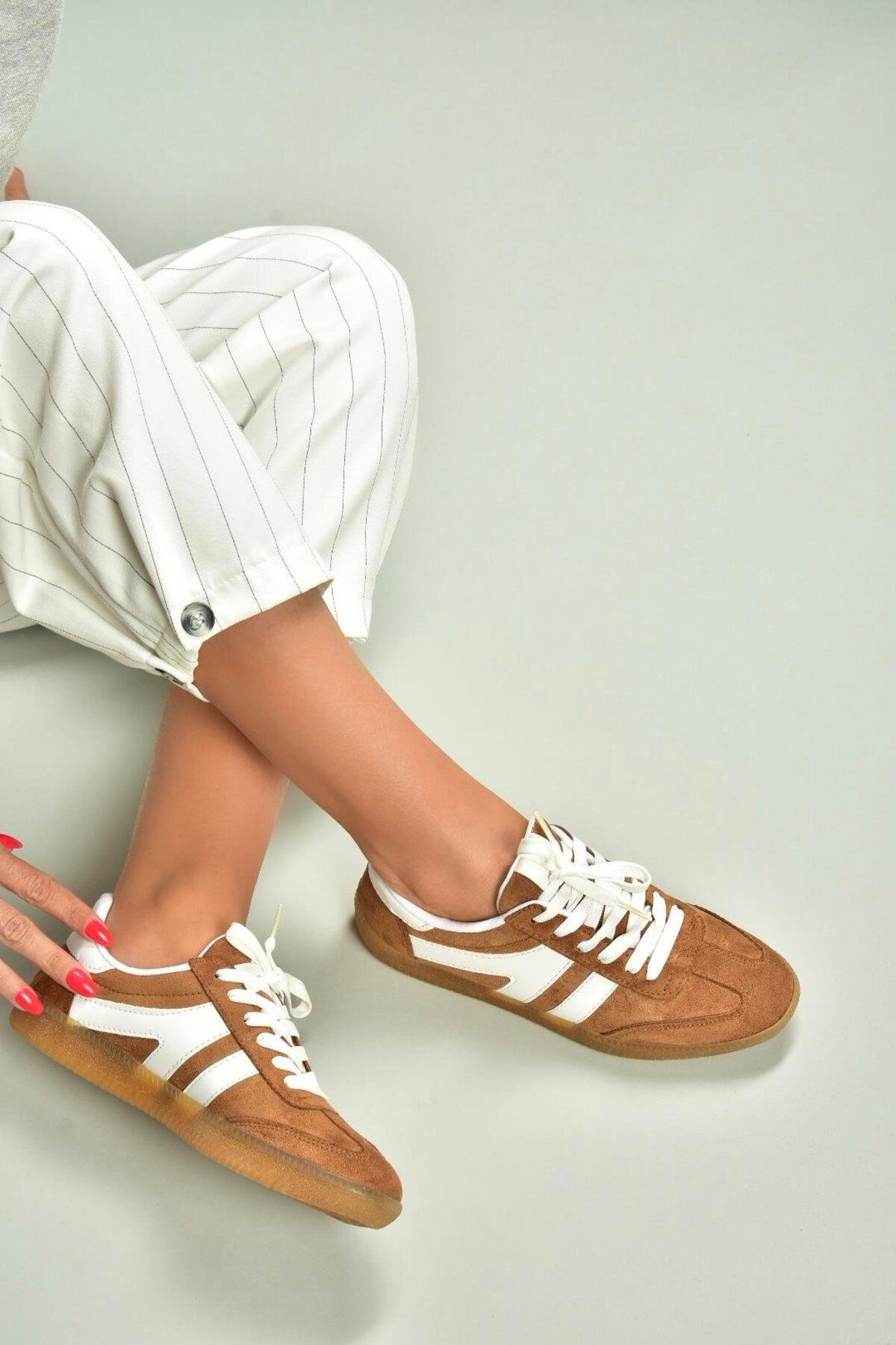 Fox Shoes U652861402 Taba Süet Kadın Spor Ayakkabı Sneakers