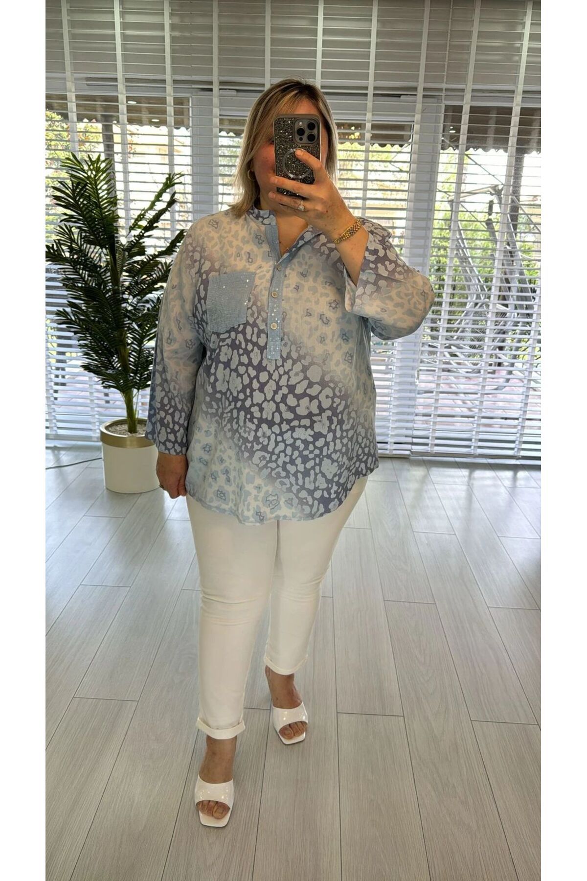 Octagon Bluz İtalyan Leopar Desen Pamuklu Buz Mavisi
