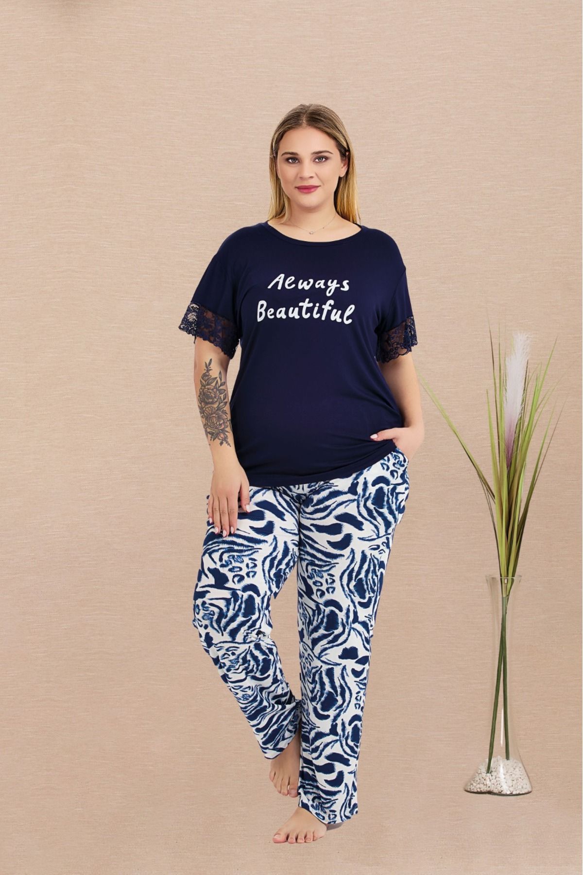 Lady Lingerie Kısa Kollu,Bisiklet Yakalı Battal Beden Kadın Pijama Takımı