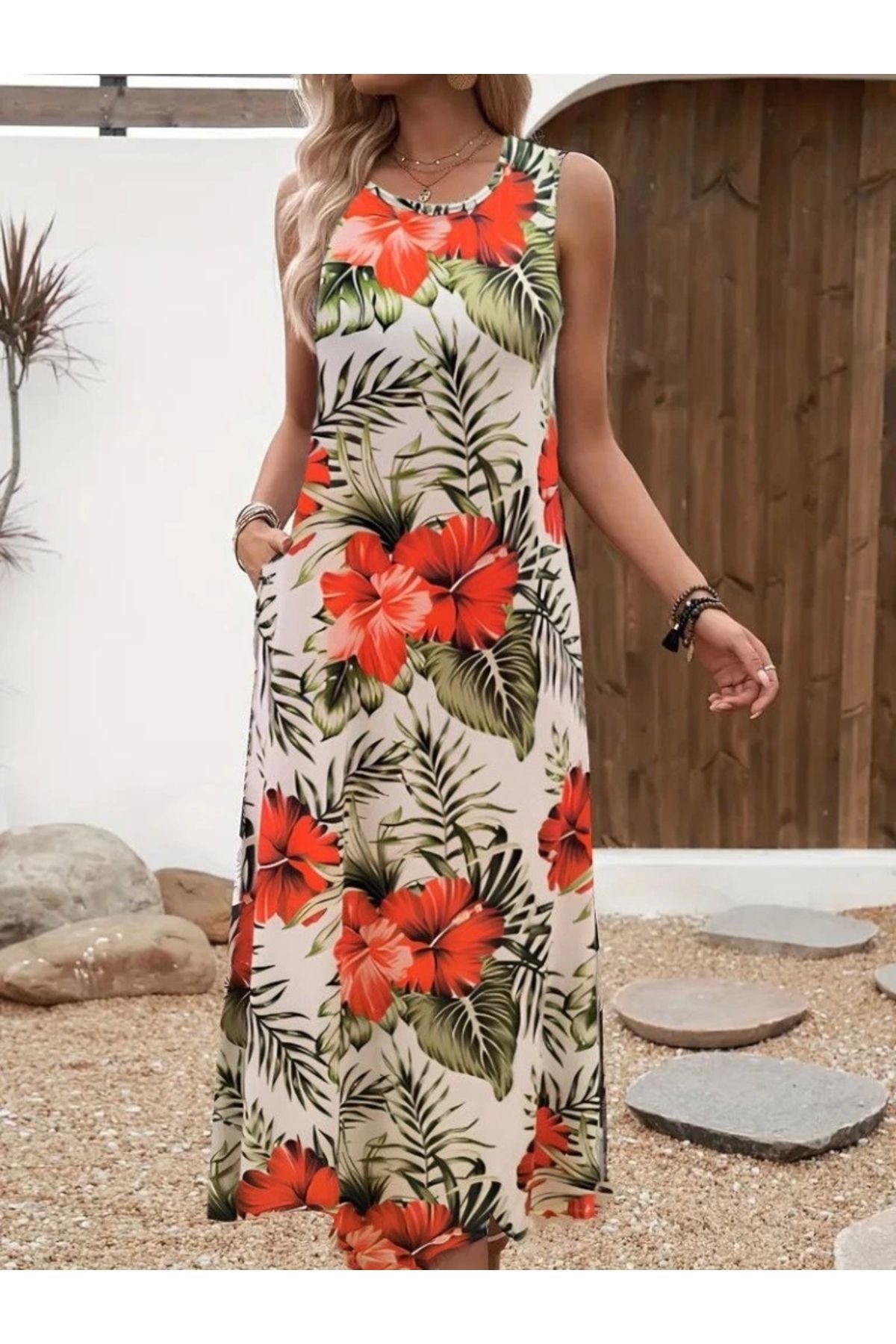 Butik Kadın Askılı Yuvarlak Yaka Cepli Desenli Süprem Elbise