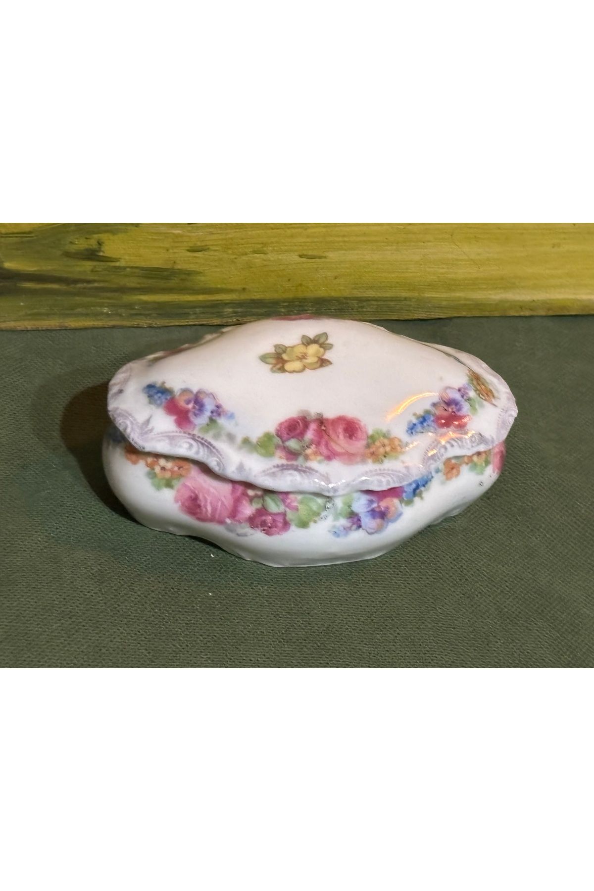 tayfuntufan antika koleksiyon 1900 başları Viyana Bonboniyer 10 cm 6,5 cm 4 cm ölçülerinde