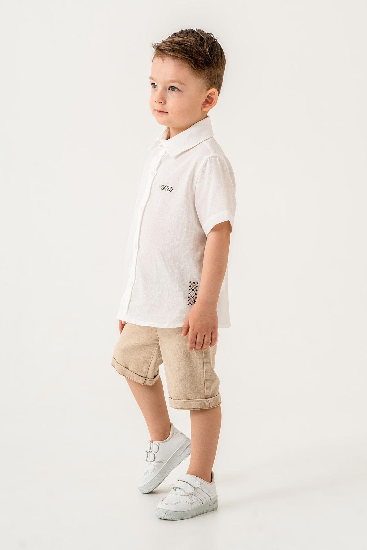 Gold Class Kidswear-Short Sleeve Button 2 Piece Linen Boy Shorts Suit 3