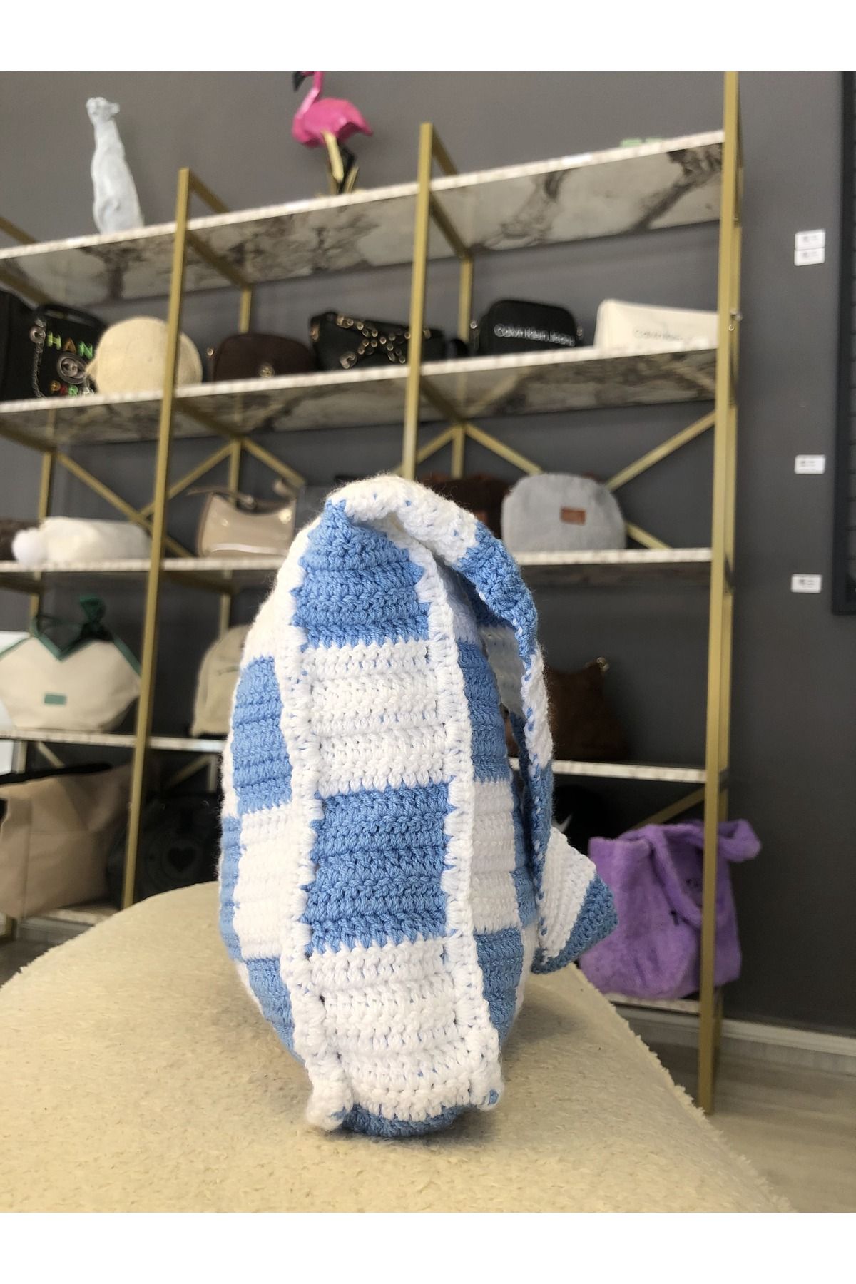 Hane Retro Dokunuş: El Örgüsü Gingham Çanta | Şık ve Geniş Hacimli Yazlık Çanta