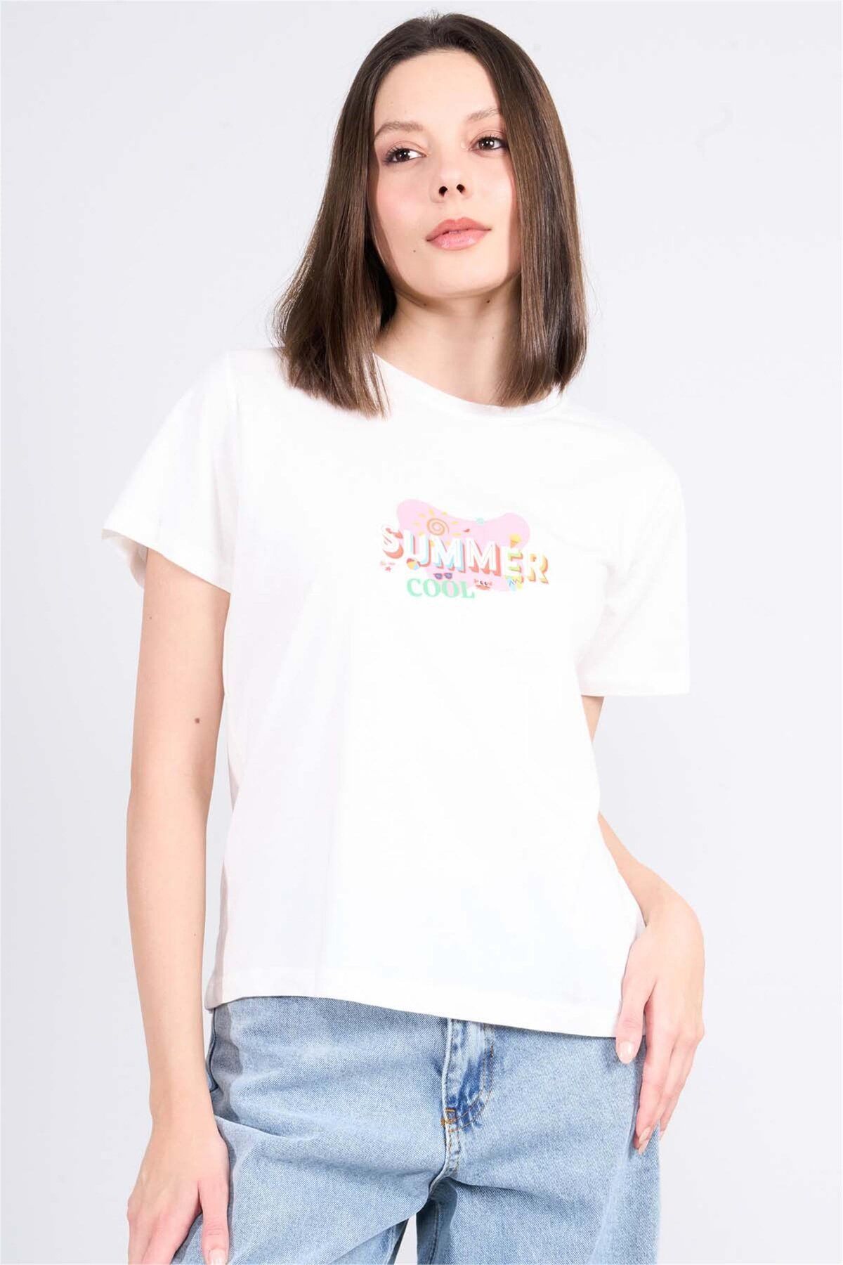 FİTHİT Çetinkaya Fithit 8493 Bisiklet Yaka 30/1 Compact Penye Süprem Baskılı T-shirt Krem