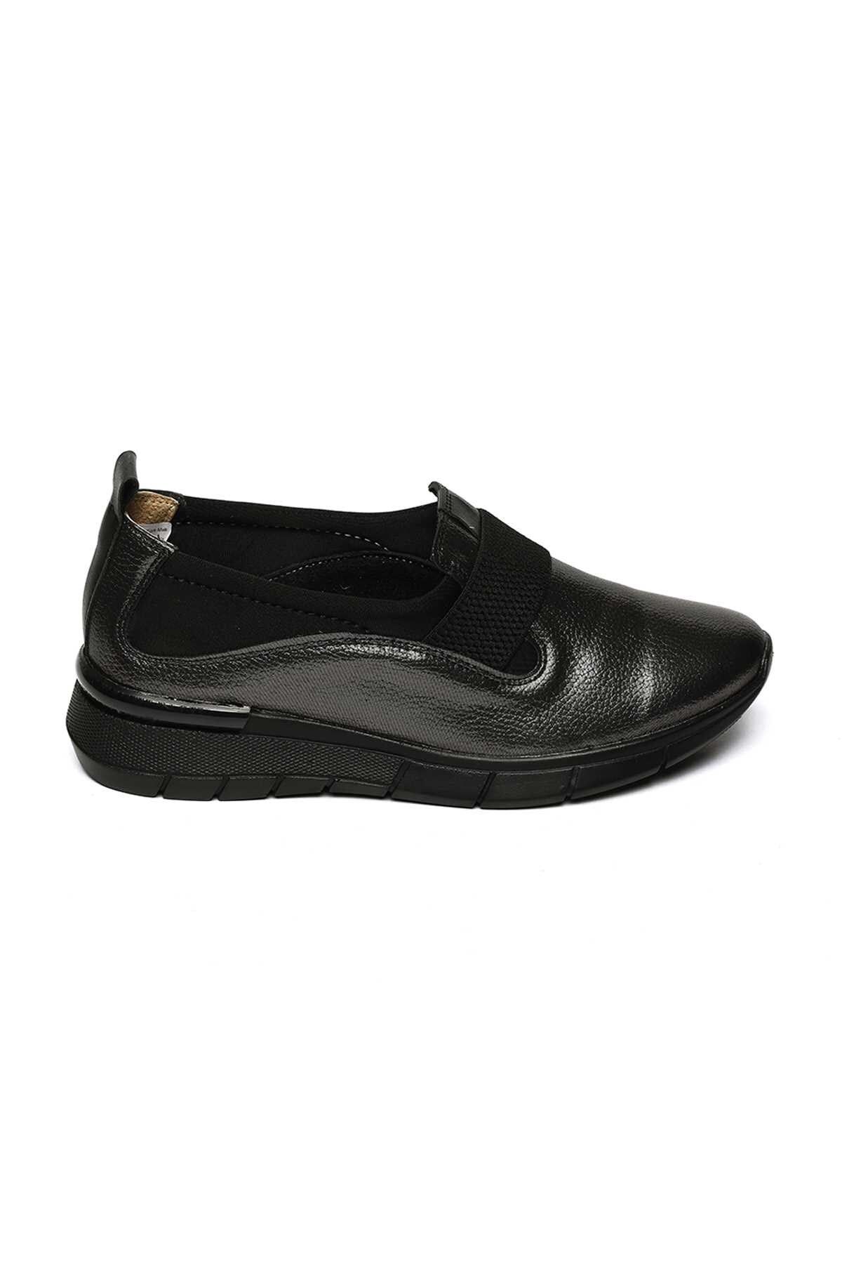Bestello Bağcıksız Poli Taban Comfort 018-F196-24K Kadın Ayakkabı