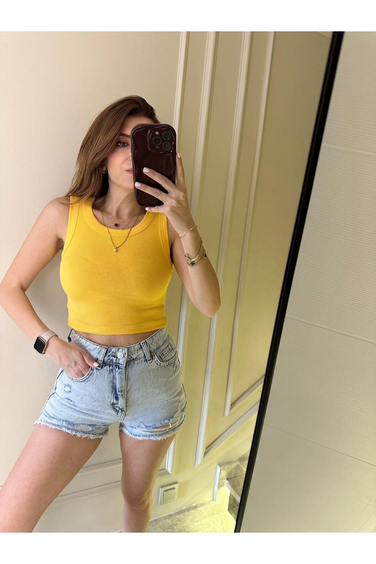 Chamakh Hardal Fitilli Halter Yaka Crop