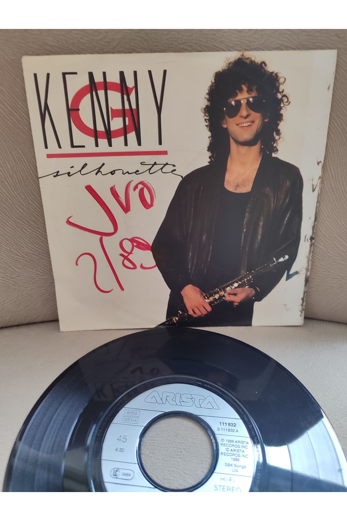 Plakperest KENNY G - Silhouette / Home - 1988 Almanya Basım 45 lik Plak 2.el