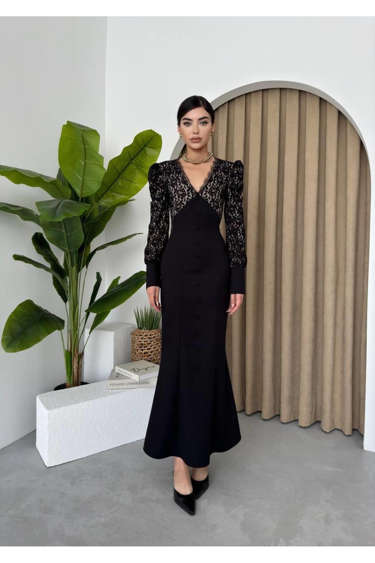 conconmoda Dantel Düğme Detay Uzun Maya Elbise