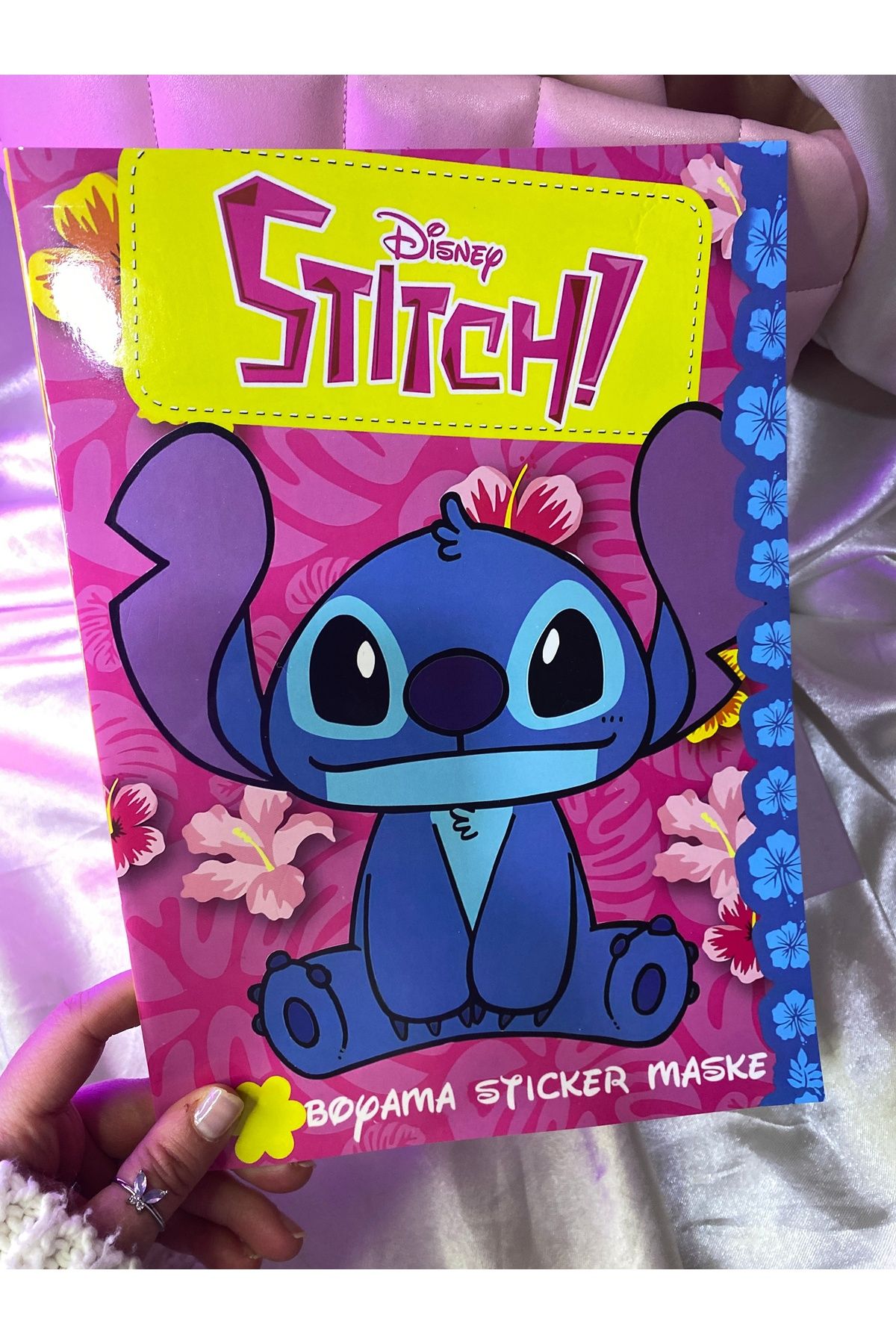 TATLIŞ Stitch karakterli sticker ve maske boyama kitabı 1 adet
