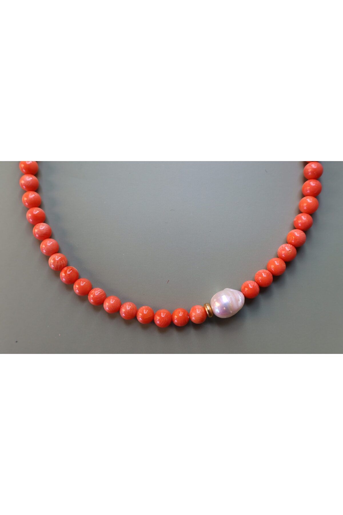 B Design jewelry Nara Mercan Barok Kolye