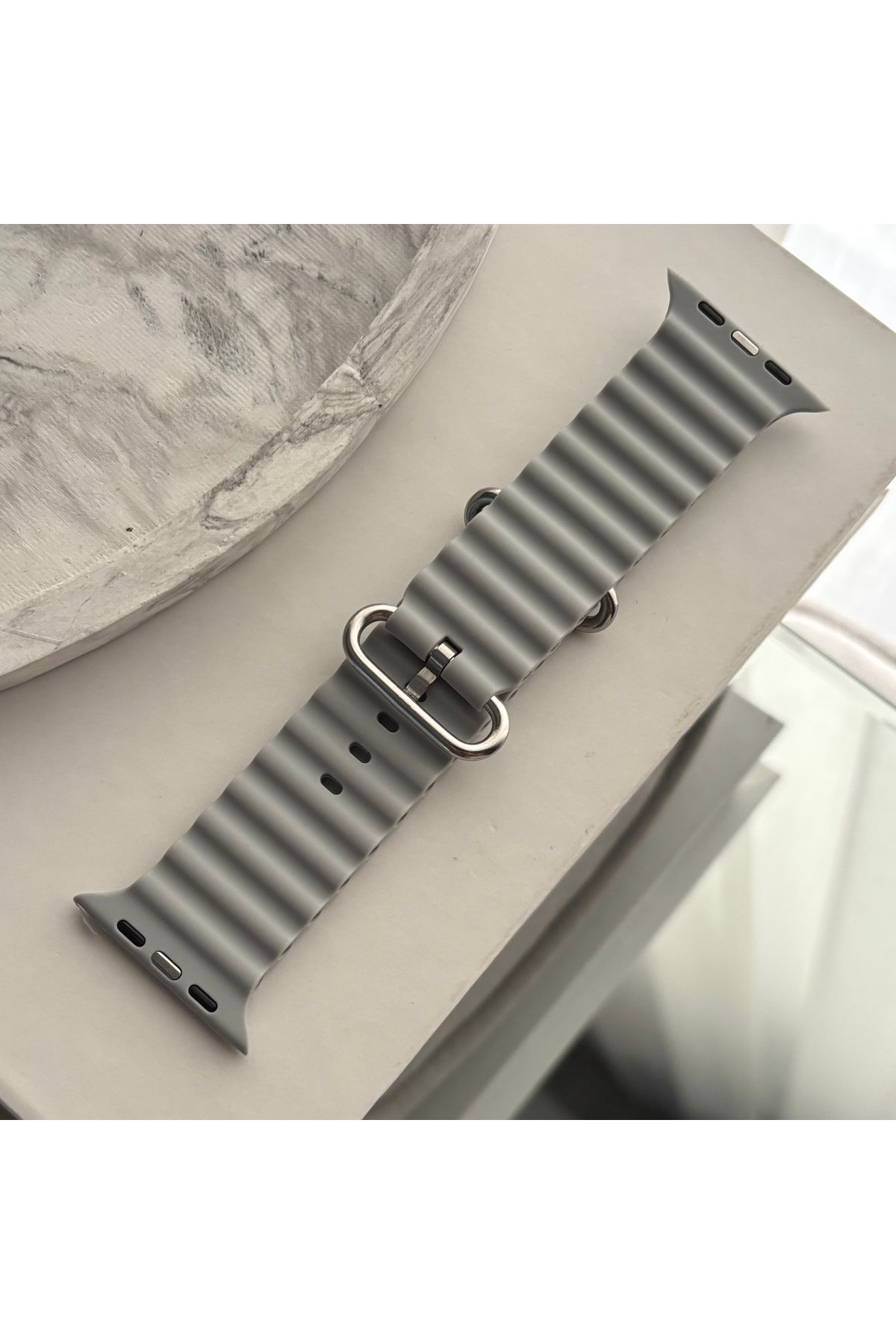 sayecase Apple Watch 6/7/SE/8/9 Serisi Uyumlu 42-44-45-49 MM Ocean Tırtıklı Silikon Kordon