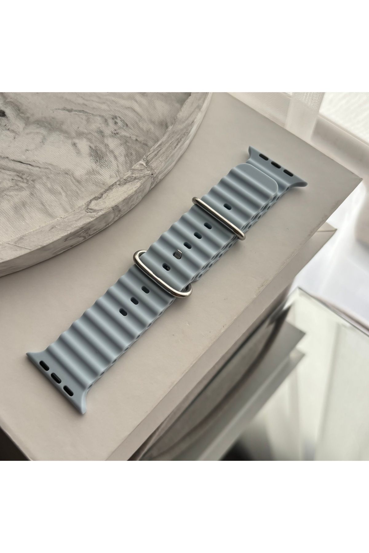 sayecase Apple Watch 6/7/SE/8/9 Serisi Uyumlu 42-44-45-49 MM Ocean Tırtıklı Silikon Kordon