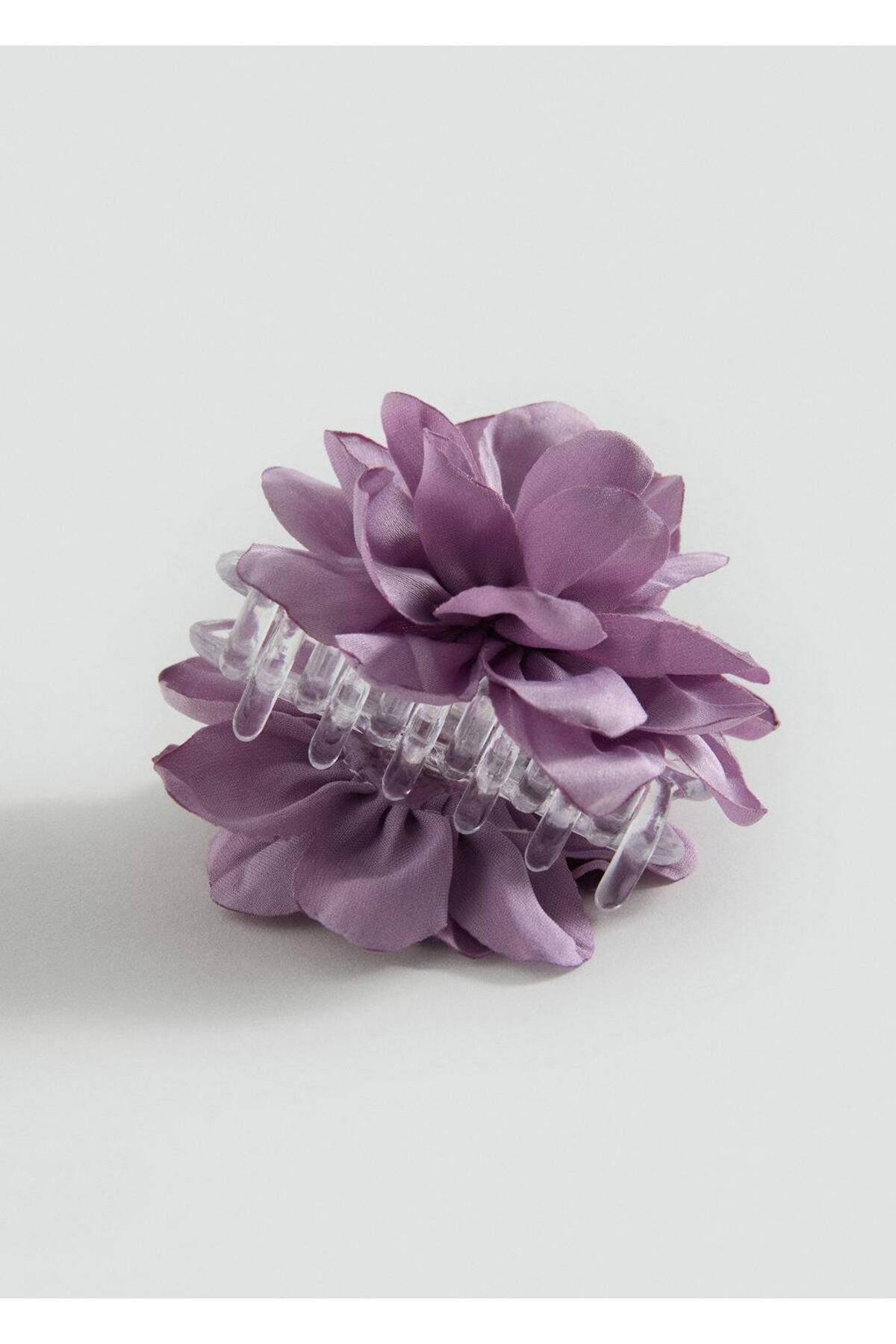 Çiçekli saç tokası