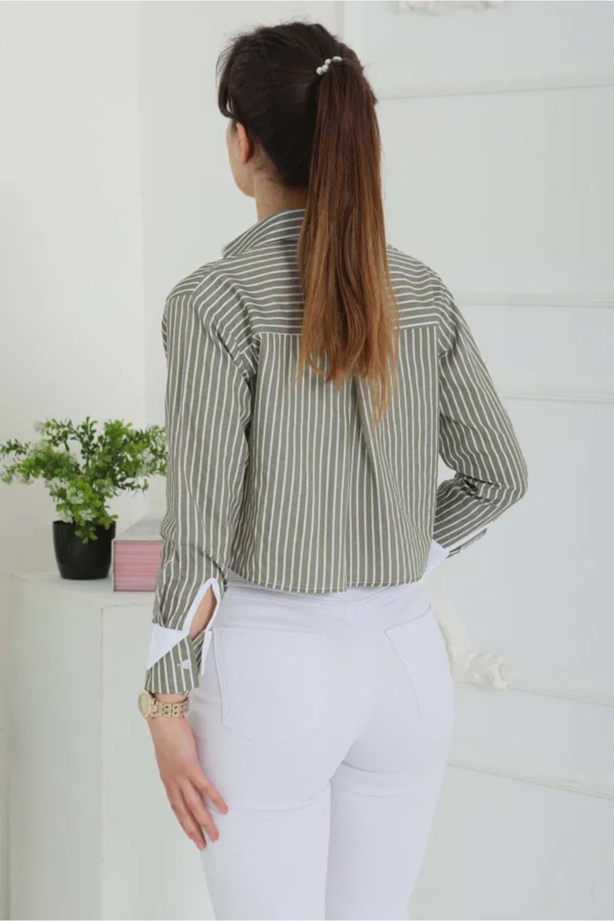 Butik Çizgili Cepli Kısa Gömlek