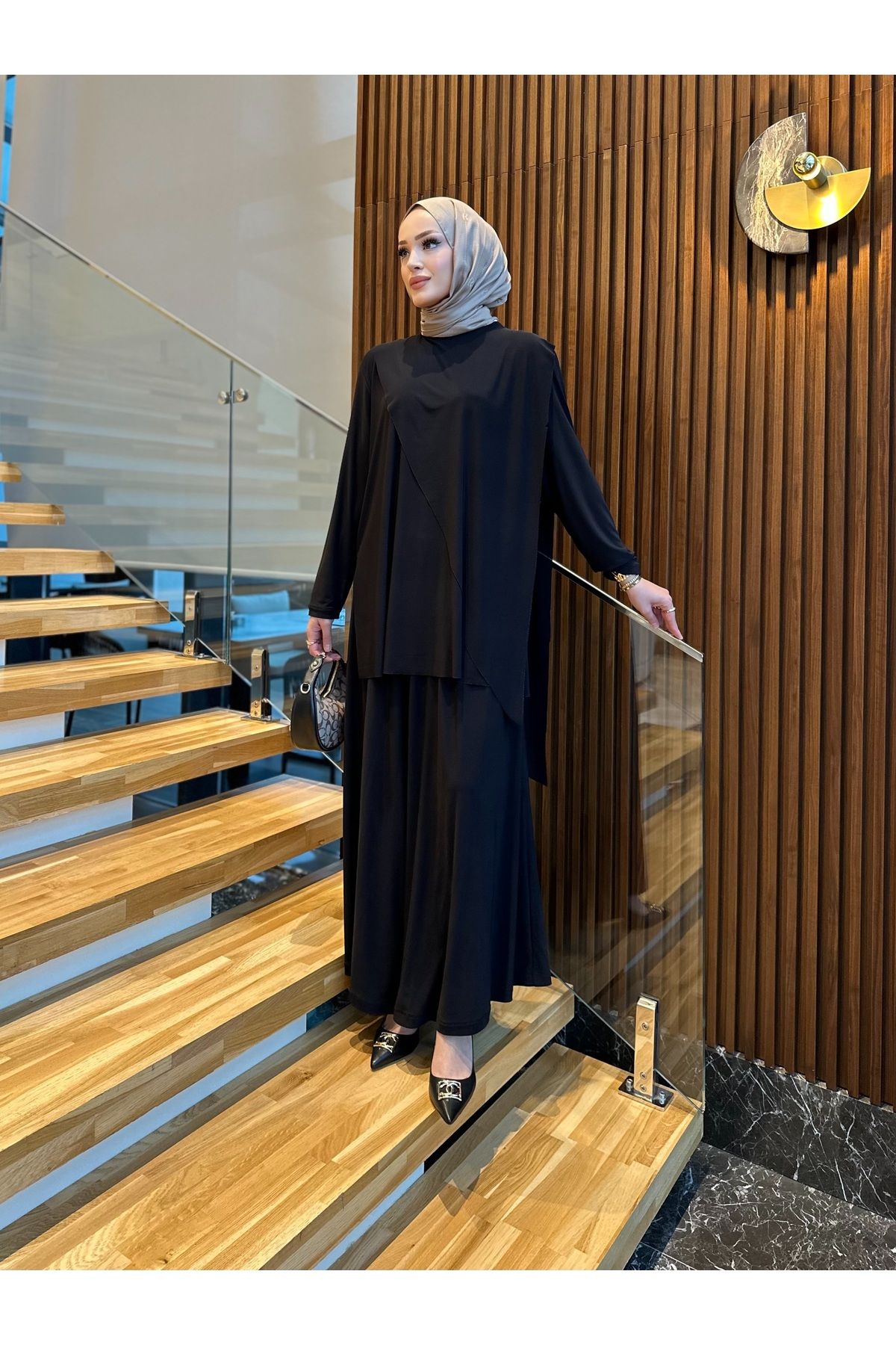 sevannaluxurydesign Asimetrik kesim pelerinli tunik & pantolon takım