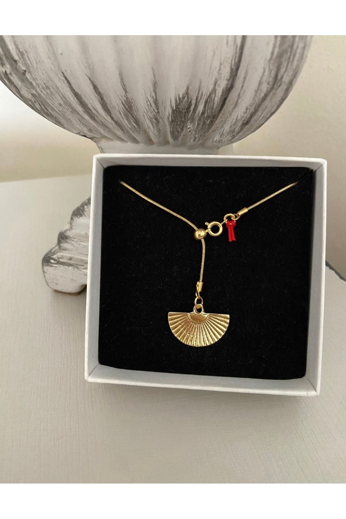 Arsaley Collection Yelpaze ve Şans İpi Çelik Zincirli Asansör Kolye
