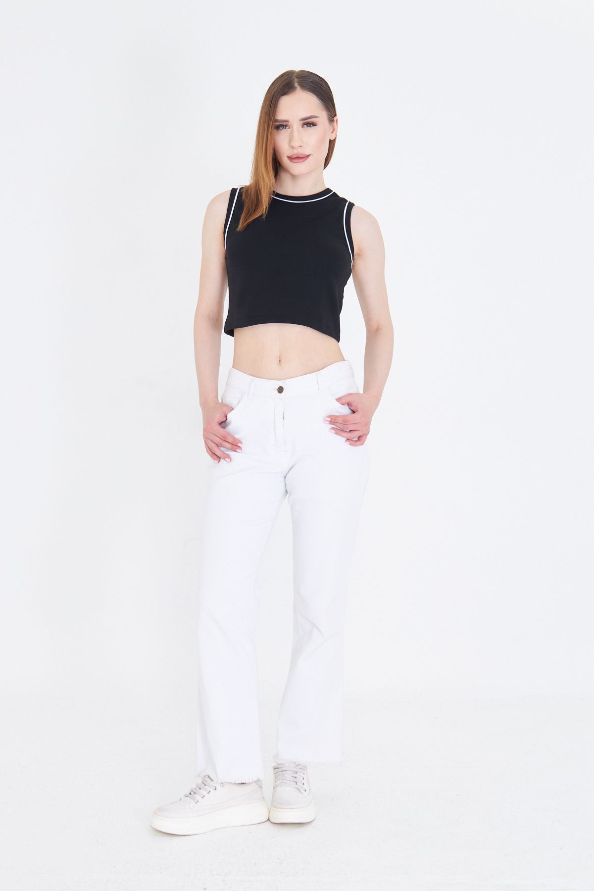 Zuzu Kadın biyeli sıfır kol örme crop