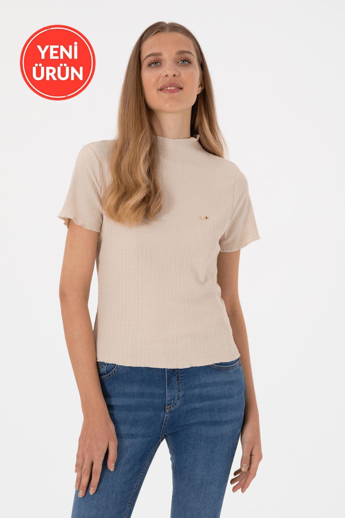 U.S. Polo Assn. Kadın Taş Dik Yaka T-Shirt