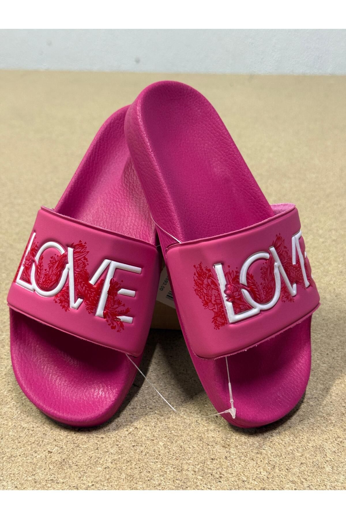 GEZER LOVE PEMBE DESENLİ ŞIK TERLİK