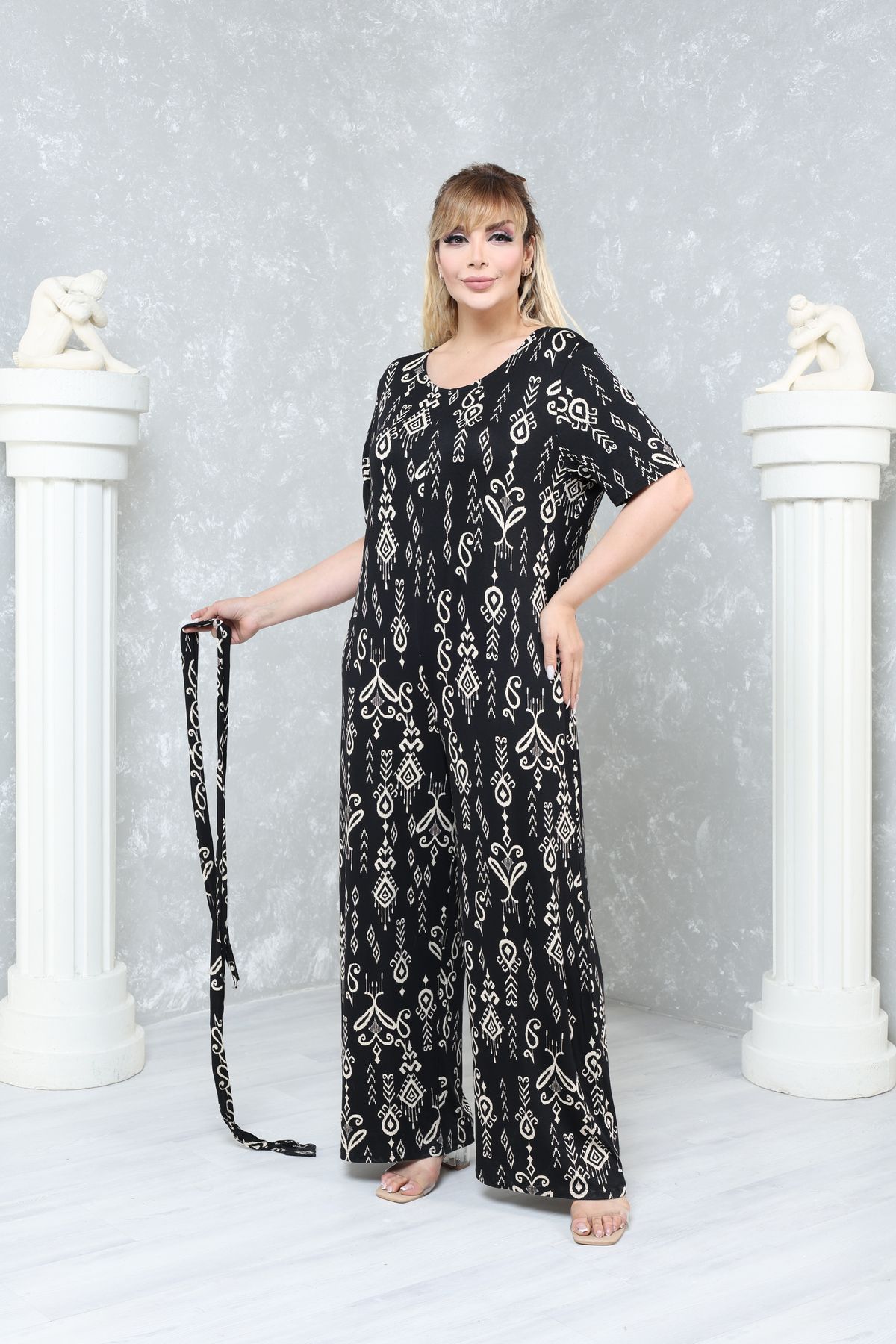 MJORA-Large Size Comfortable Patterned Viscose Knitted Jumpsuit 8