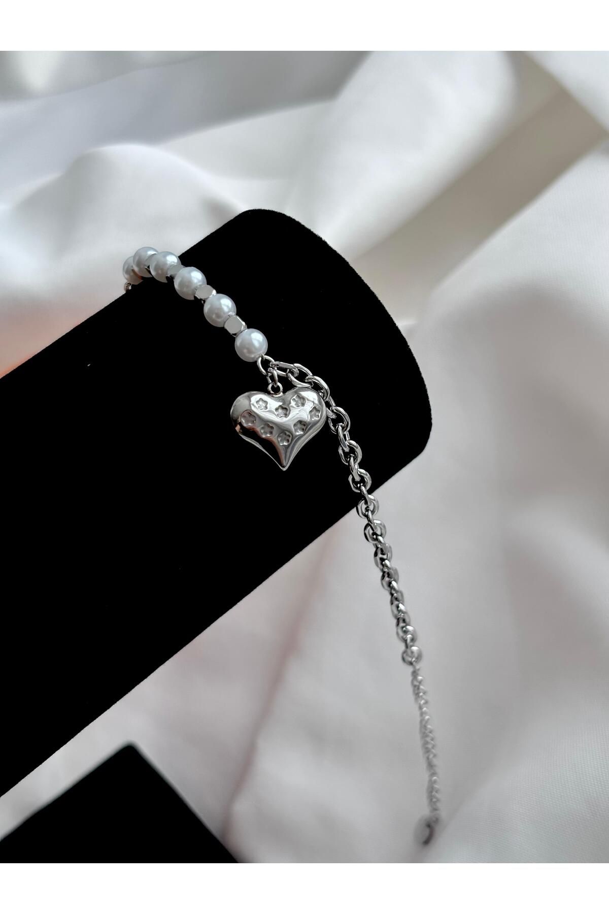 Bellamy Jewelry İnci Ve Kalp Detaylı Bileklik - Silver