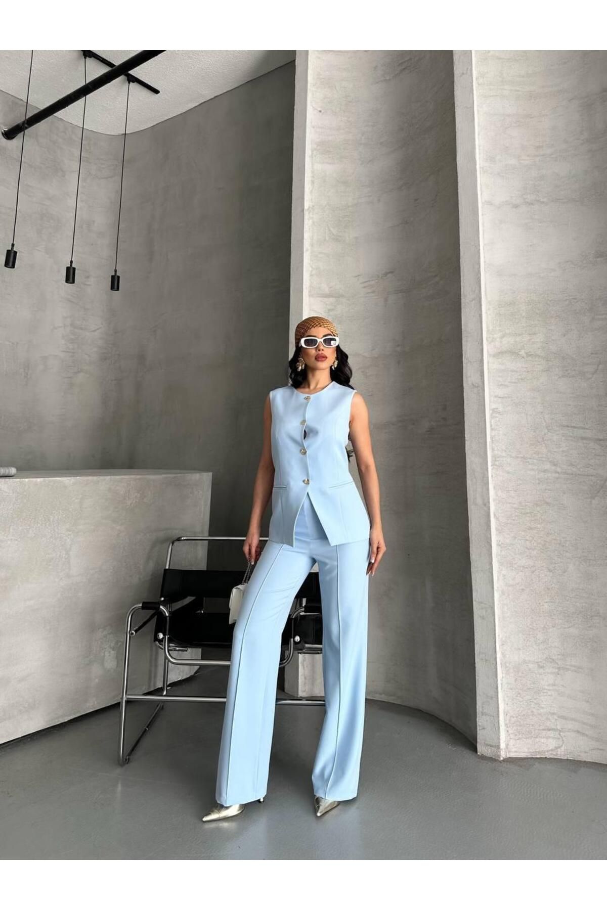 Ekim Store Taş Düğmeli Blazer Yelekli Pantolon Takım