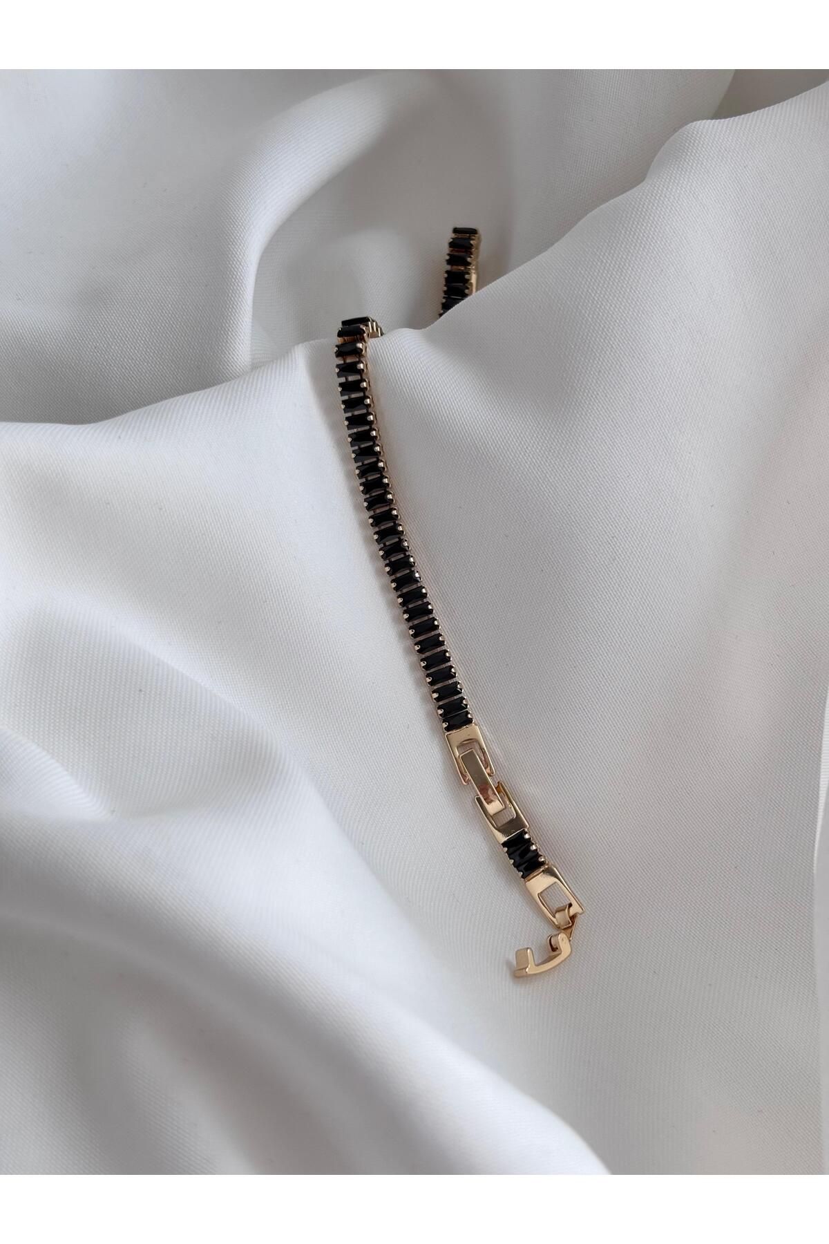 Bellamy Jewelry Siyah Su Yolu Bileklik - Gold