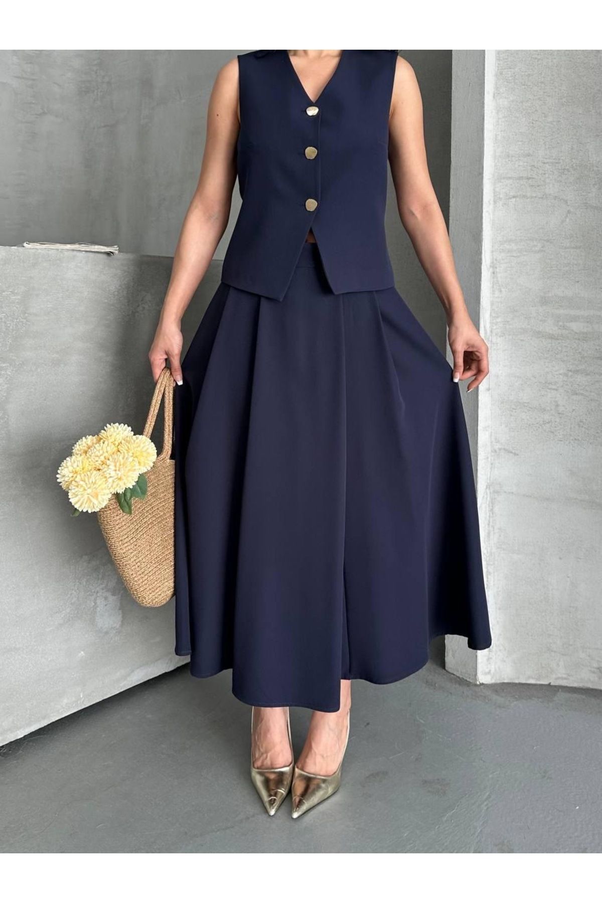 Ekim Store Düz Etekli Ikili Blazer Yelekli Takım