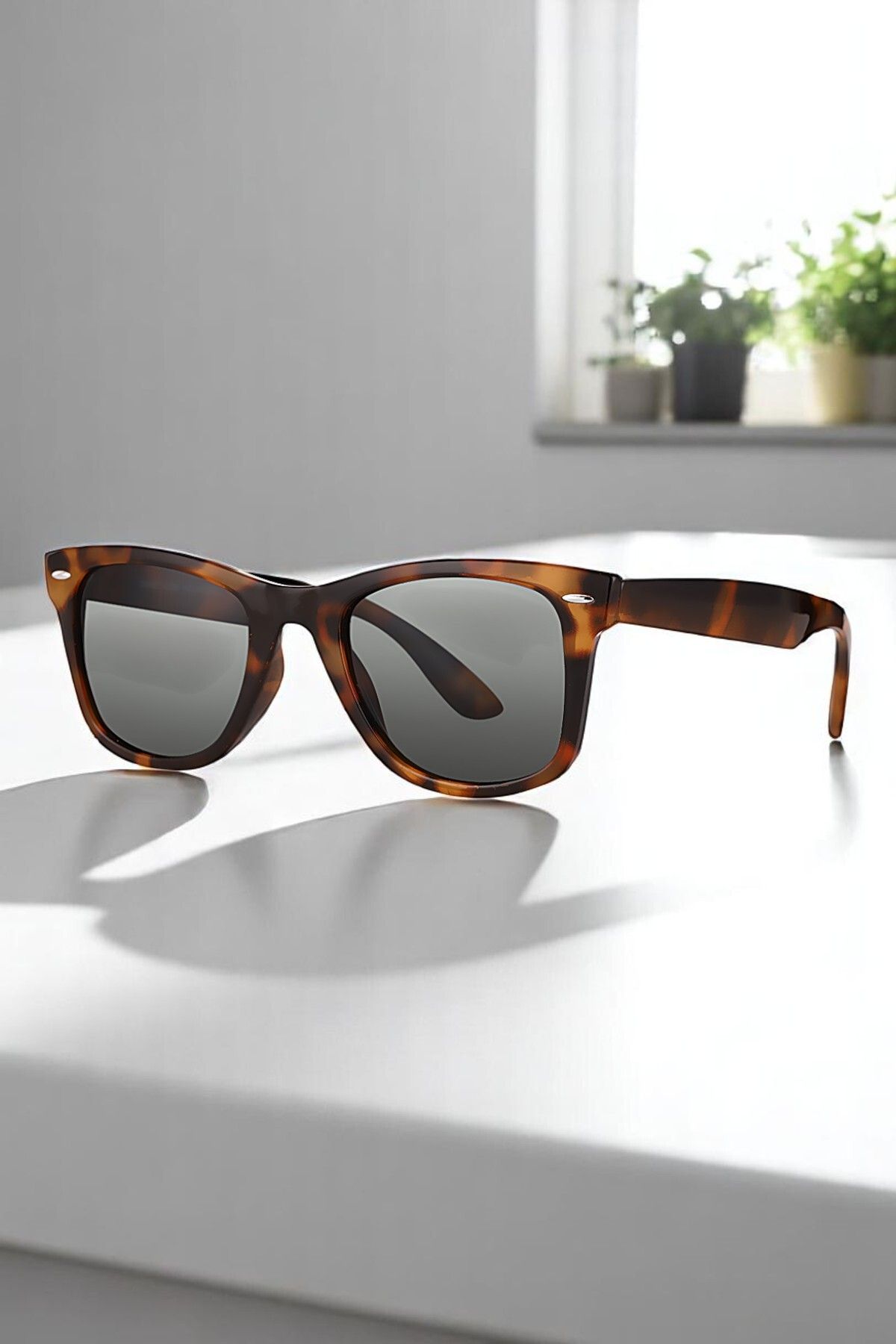 Daniel Klein Polarize UV400 Korumalı Leopar Renk Wayfarer Erkek Güneş Gözlüğü DKG6271C3
