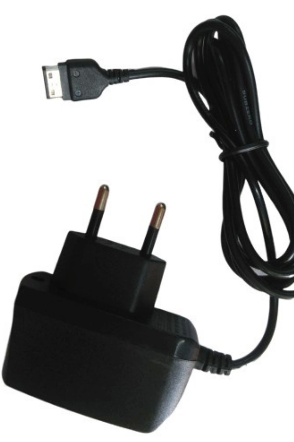 PRATİKOBA Eski Model Telefon Şarj Aleti  D880 KY40