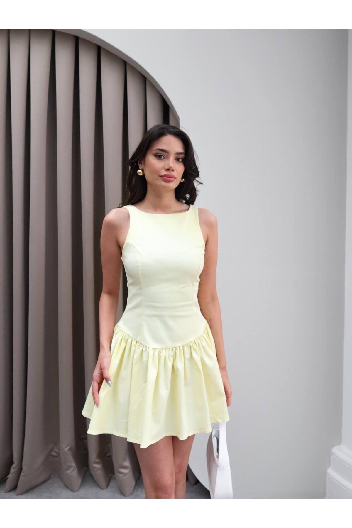 Hotfashion Halter Yaka Kısa Prenses Elbise