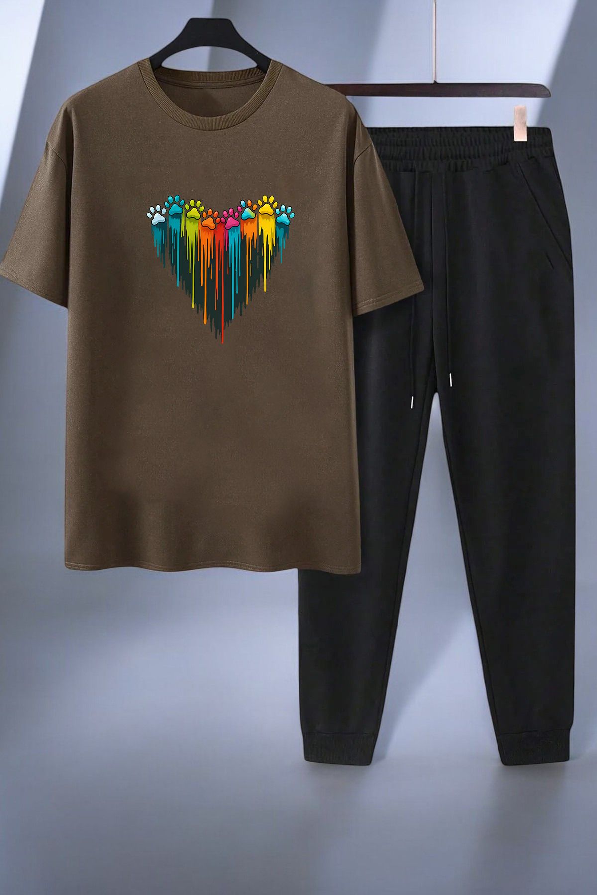 uyguntarz Unisex Pati Kalp Tasarım Basklı Tshirt Eşofman Takımı