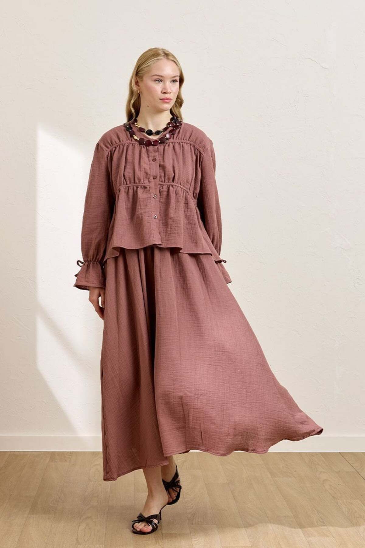 Ceylan Otantik-Σετ μπλούζα Dusty Rose Muslin & Φούστα με μπαλόνι 3