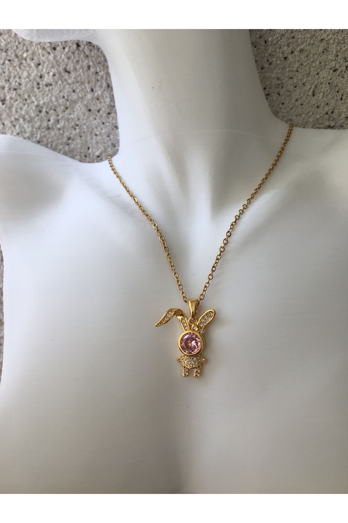 GUNESTAKI Gold Zincirli Tavşan Model Zirkon Çelik Kolye