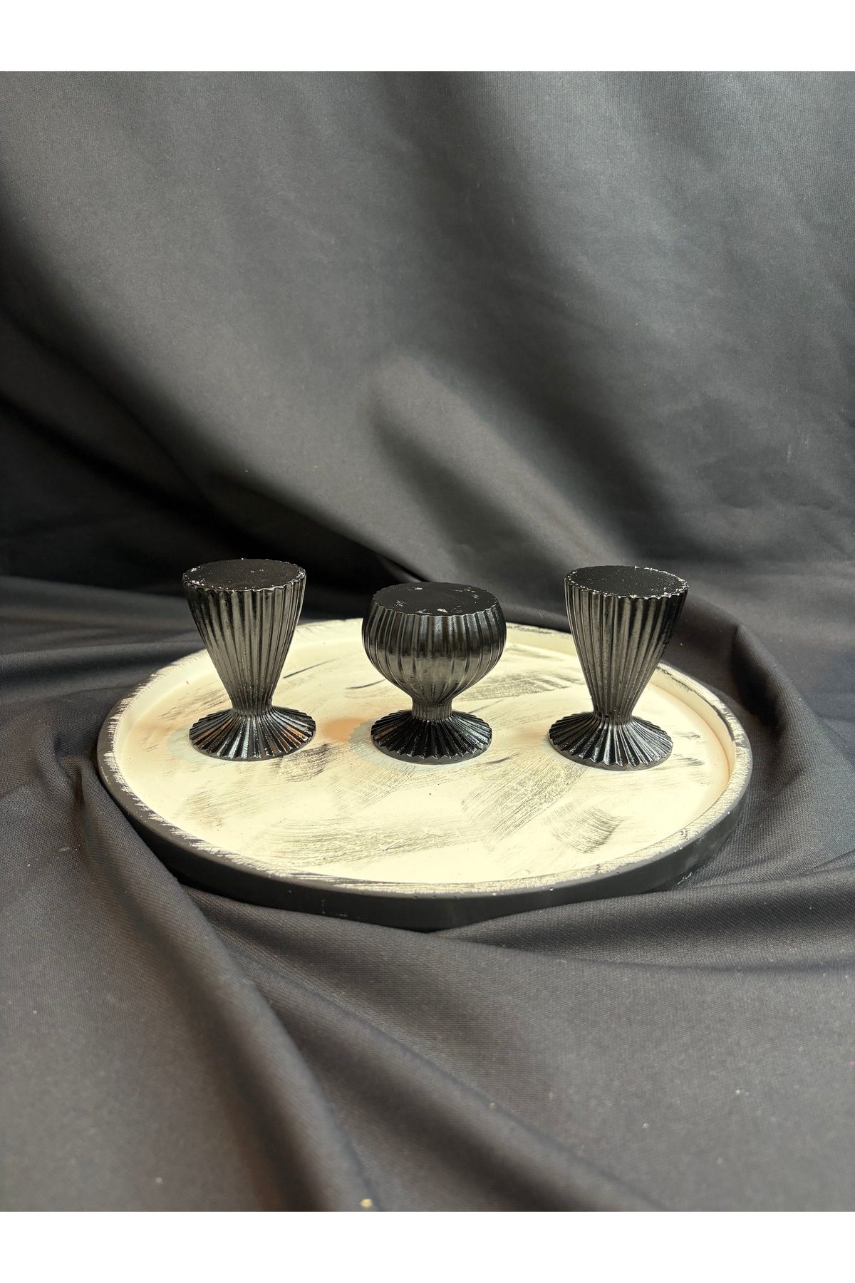 Home Siyah 3 lü Şamdanlık