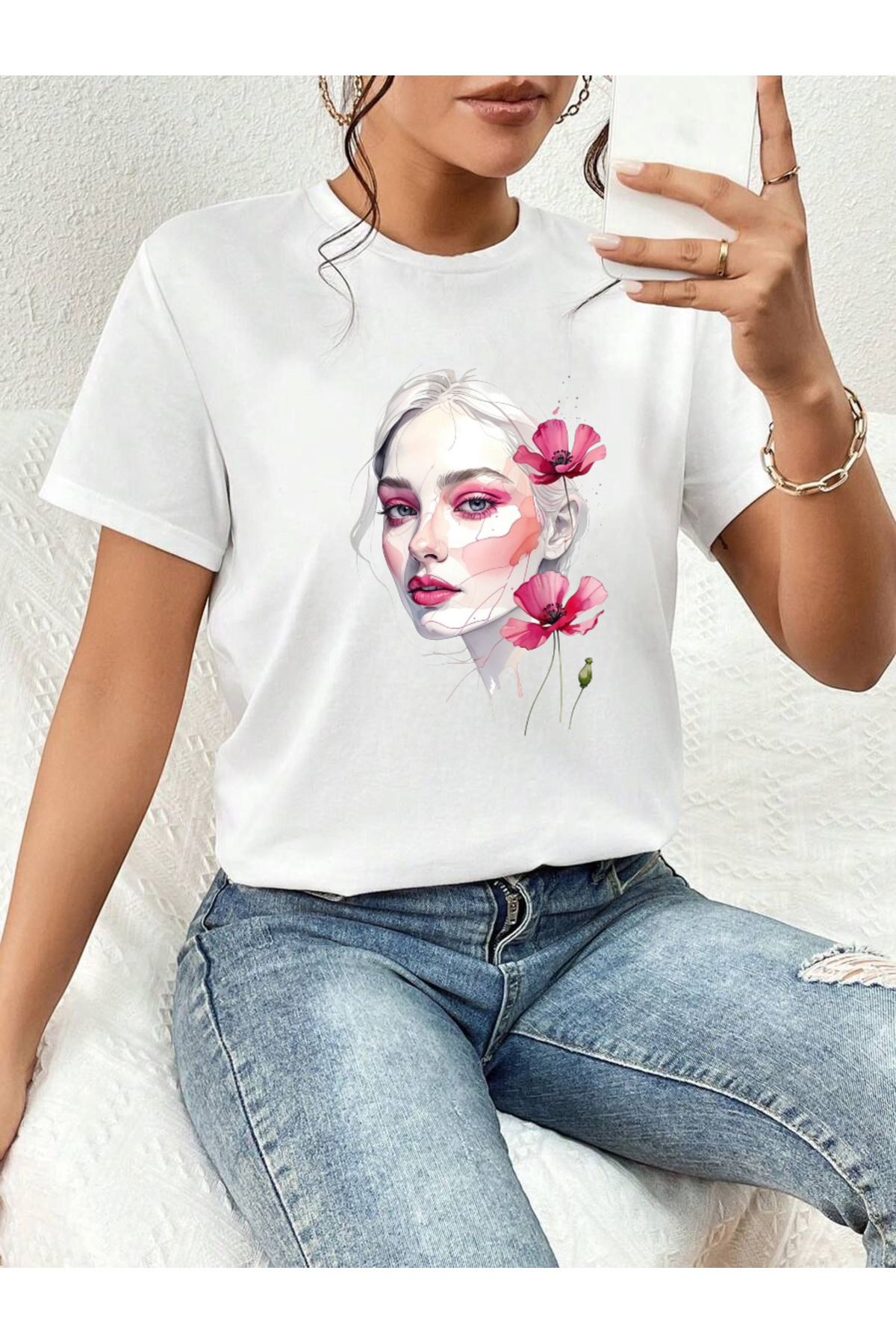 ELNOYA Pamuklu Beyaz Oversize Tişört Pembe Şık Kadın Baskılı Rahat Günlük T-shirt