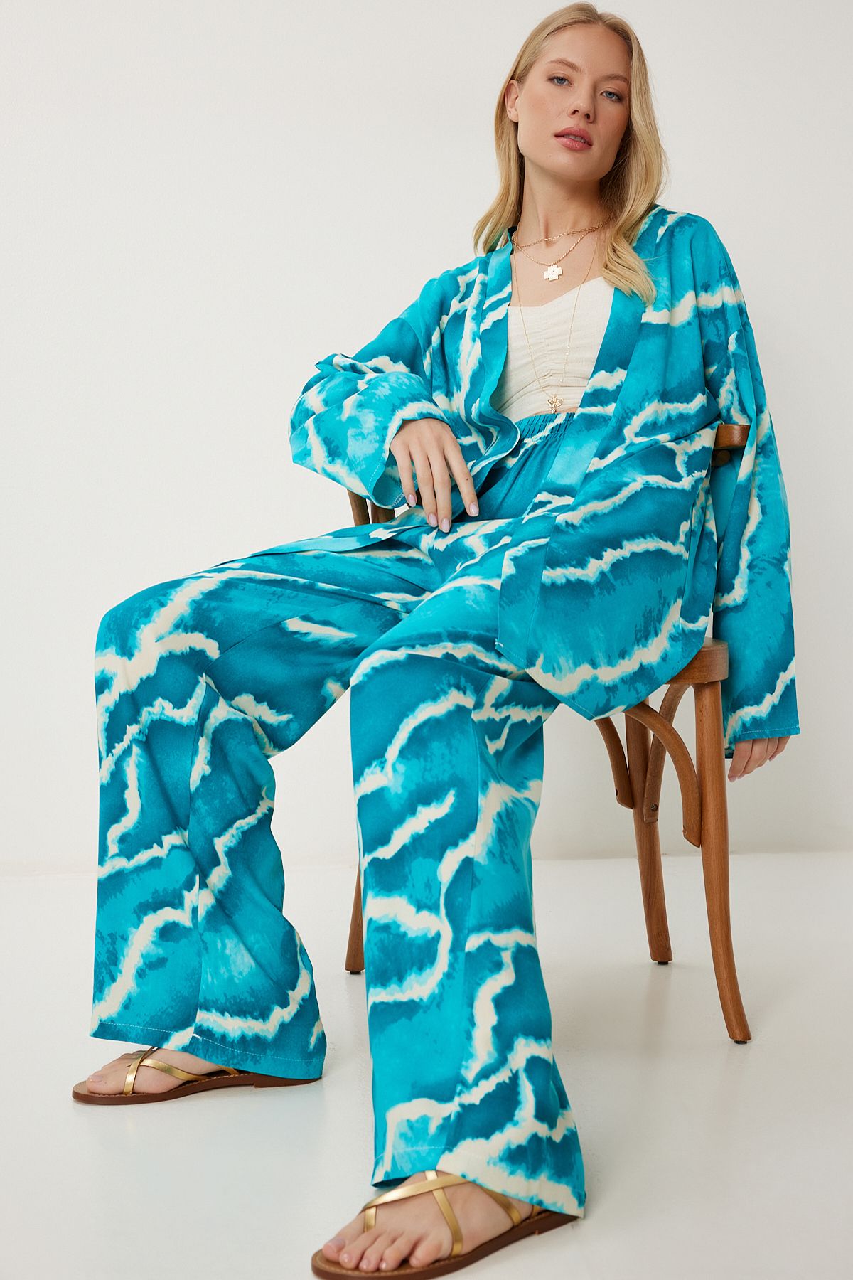 Lovelyİstanbul Desenli Yazlık Viskon Kimono Pantolon Takım AÇIK MAVİ LJE0003