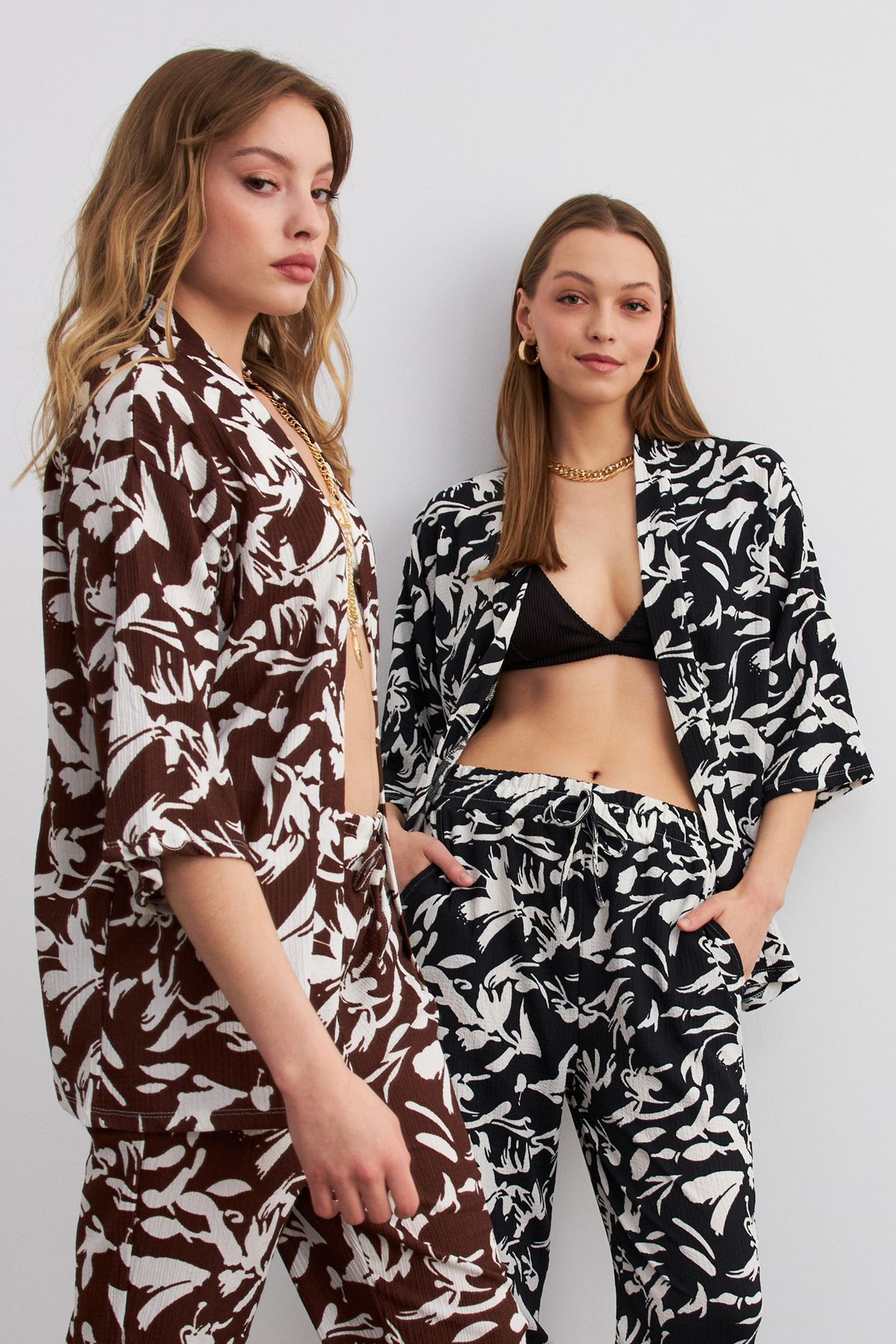 MODAGEN Kadın Kahve-Beyaz Siyah-Beyaz Desenli 2'li Kimono Takım